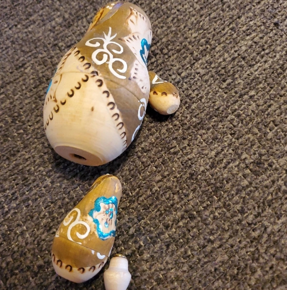 Russian Nesting dolls - Picture 5 of 5